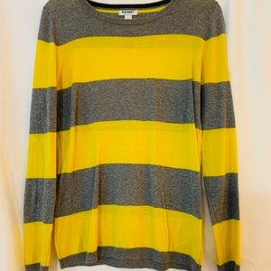 Old Navy sunflower yellow and gray